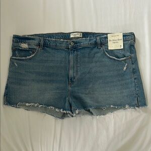 Abercrombie & Fitch the mom short high-rise denim shorts size 36 blue NWT